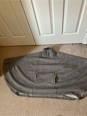 UGG Women’s Gray Turtleneck Poncho Sweater